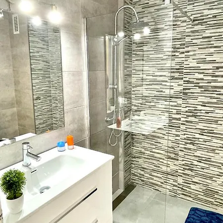 Apartbeach Novelty Climatizado Y Vistas Playa Lägenhet Salou