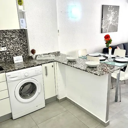 Apartbeach Novelty Climatizado Y Vistas Playa *