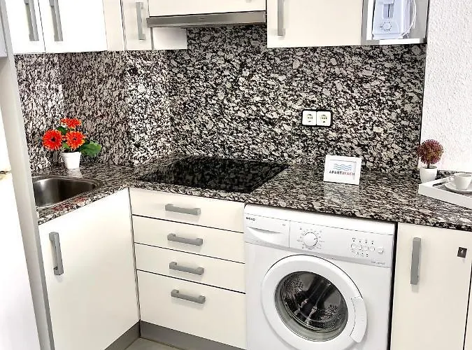 Baja 04 Y 05 31 Agosto 公寓